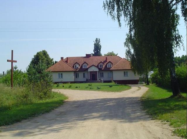 Pensjonat Dworek Baranowka Goniądz Exterior foto